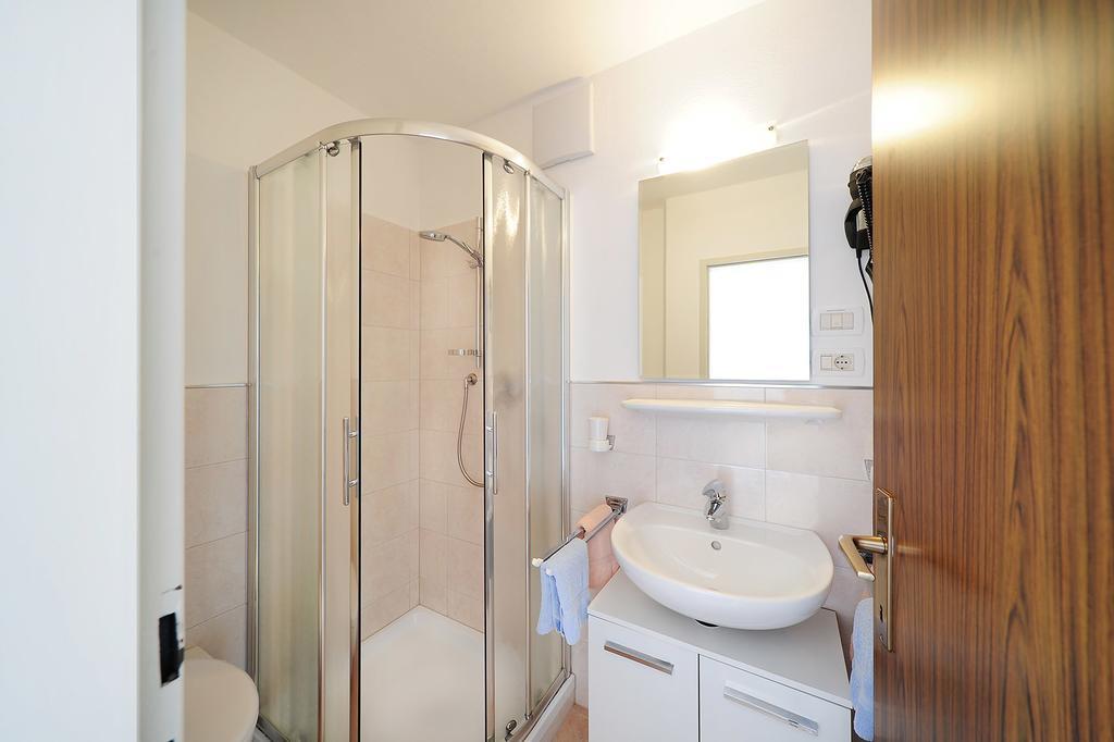 Haus Rosengarten Tirolo Chambre photo